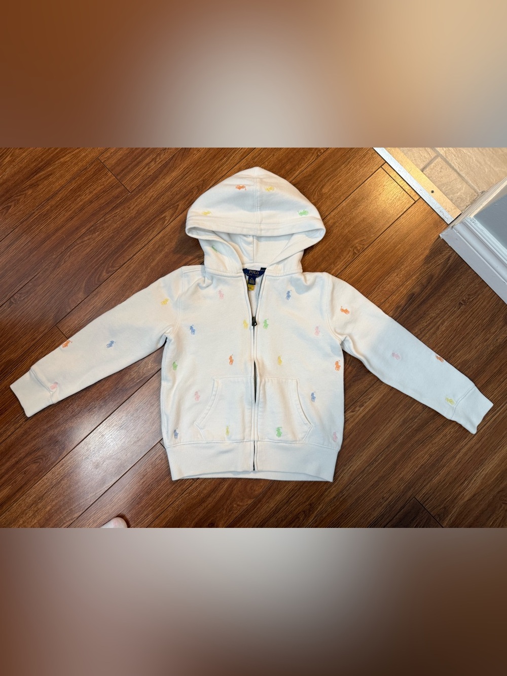 POLO Kids’ White Zip-Up Hoodie M 8/10